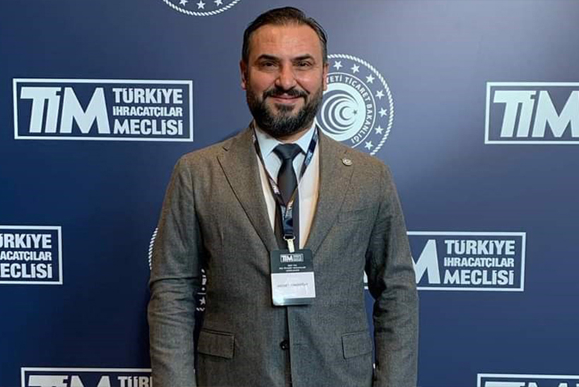 Koltuğa ve siyasete çok yakışıyor